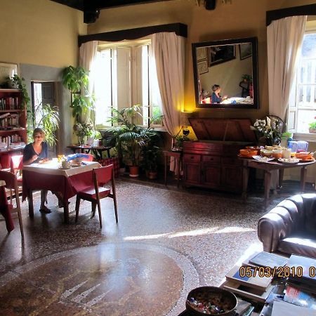 B&B La Romea Лука Екстериор снимка